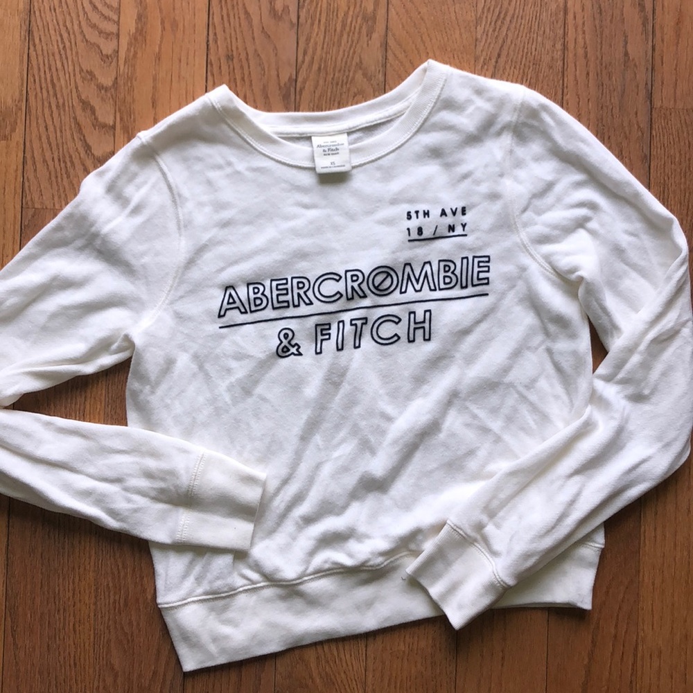 A&F pullover sweatshirt